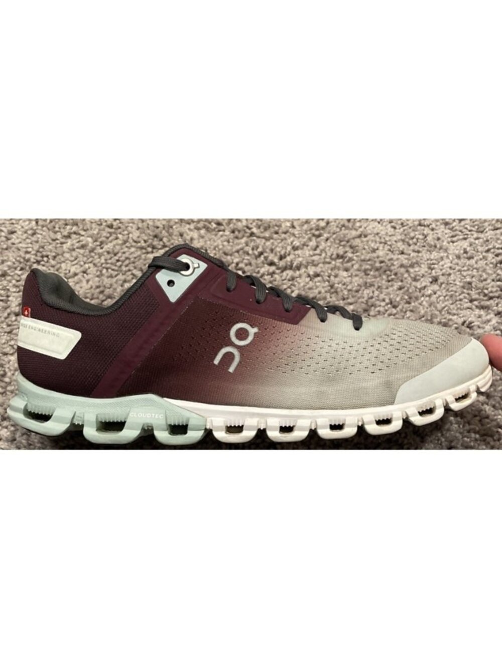 On Cloudflow Mullberry Size 9 Womens Shoes Purple OC OnCloud